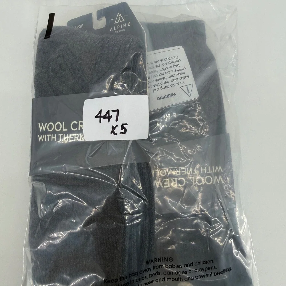 Alpine Design Mens Wool Crew Socks with Thermolite Charcoal Large‎ 9-12